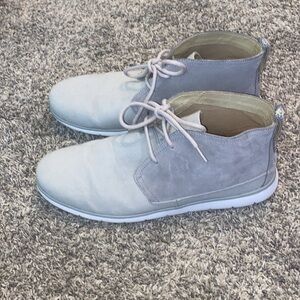 EUC UGG mens freamon chukka boot